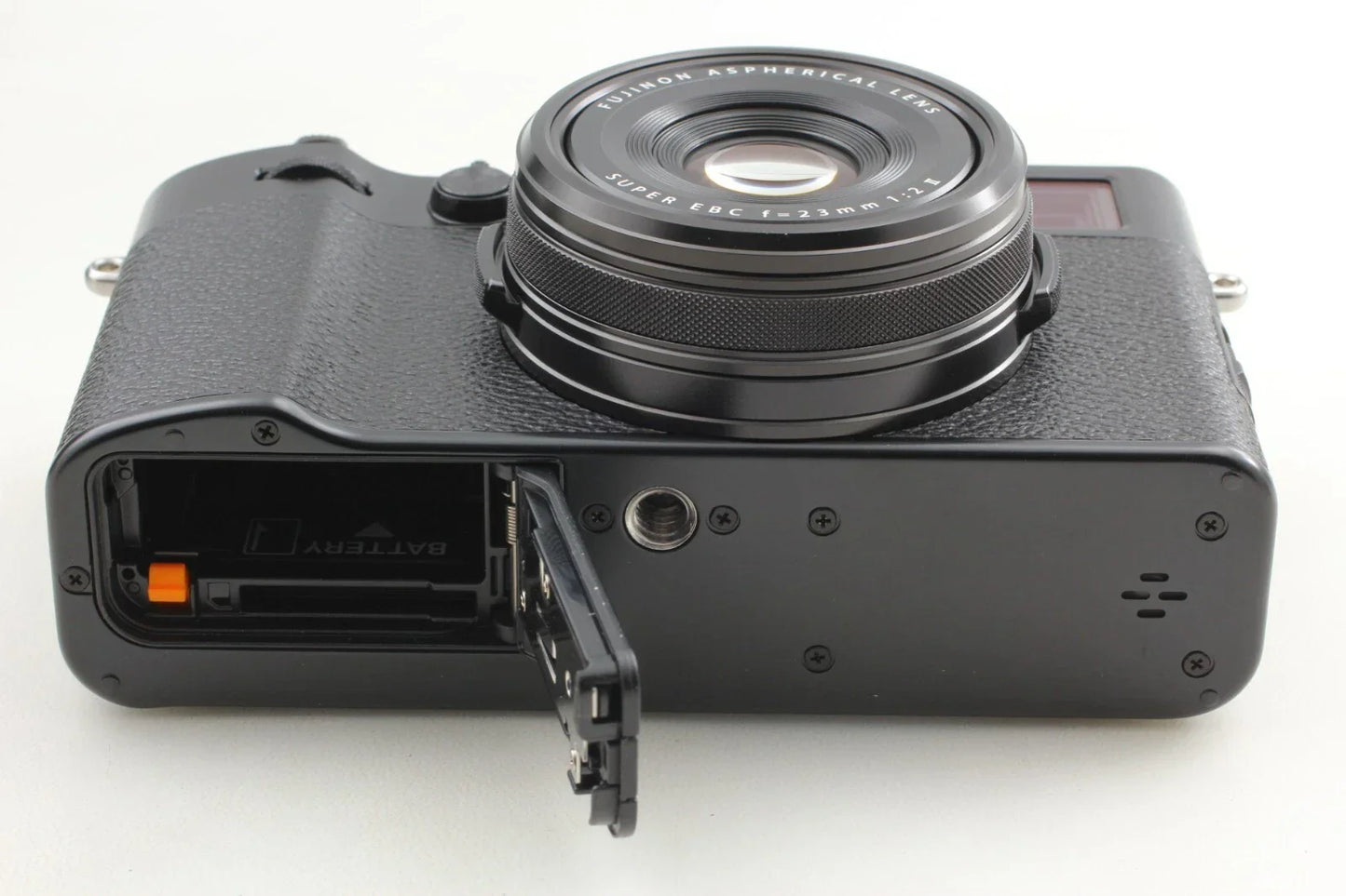 Fujifilm X100VI – Black Digital Camera Gently Used (Only 129 Shutter Count)
