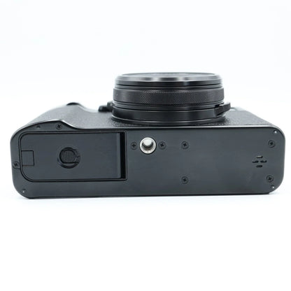 Fujifilm X100VI Black – Used, Excellent Condition – Only 35 Shutter Count
