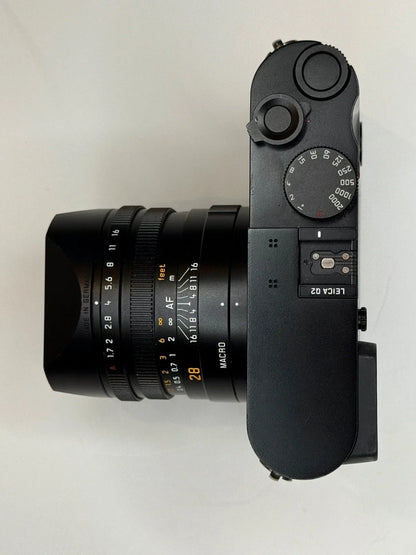 Leica Q2 47.3 MP Digital Camera – Full Set | Only 119 Shutter Count
